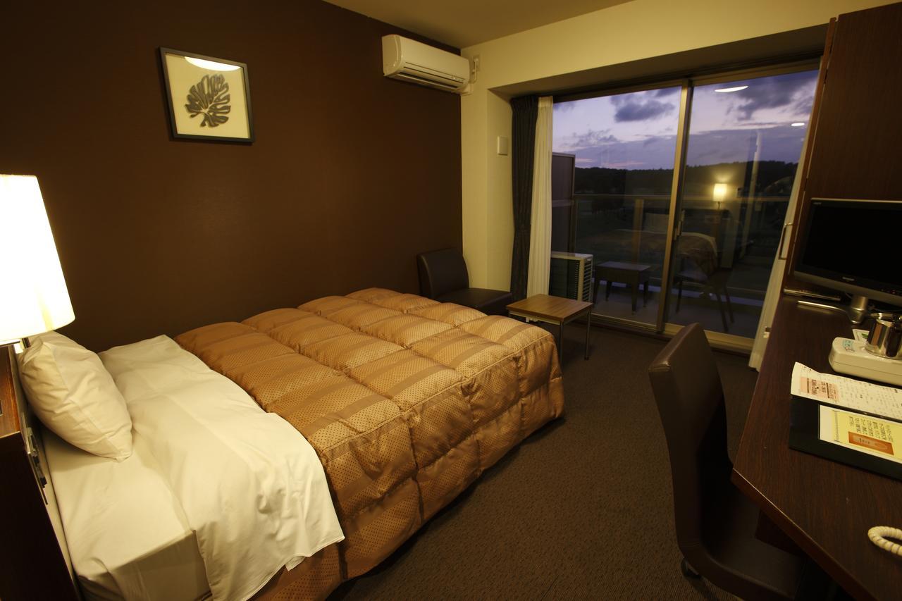 Karasuyamajo Country Club Hotel מראה חיצוני תמונה